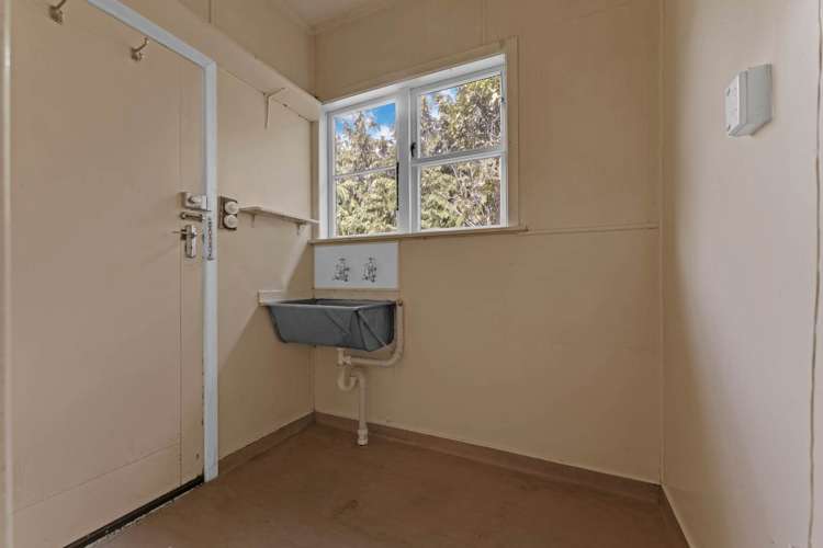 2&4 Fairlands Avenue Waterview_6