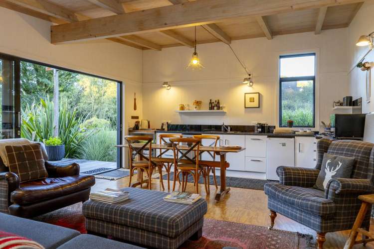 1585 Poihipi Road Oruanui_38