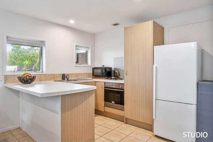 25 Maxwelton Drive Mairangi Bay_26