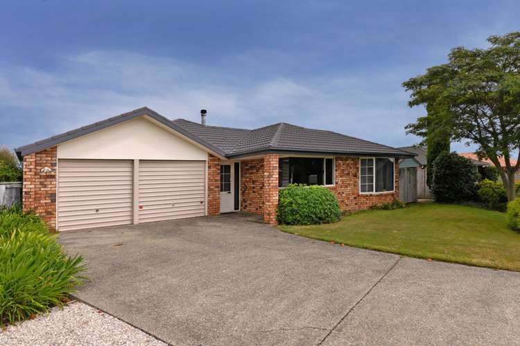 8 Holcroft Place Stoke_1