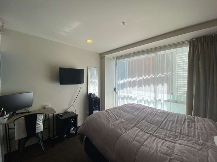 1205/10 Waterloo Quadrant Auckland Central_4