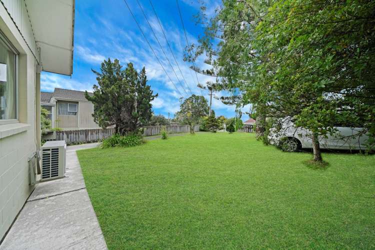 1/68 West Coast Road Glen Eden_6