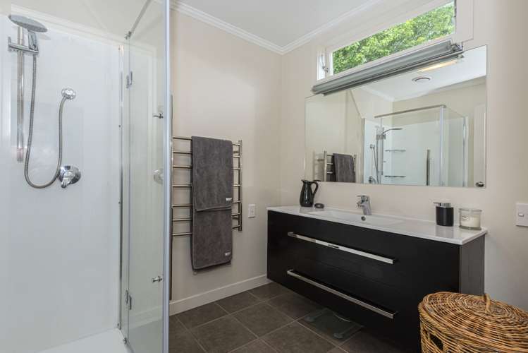 4 George Point Road Onerahi_14