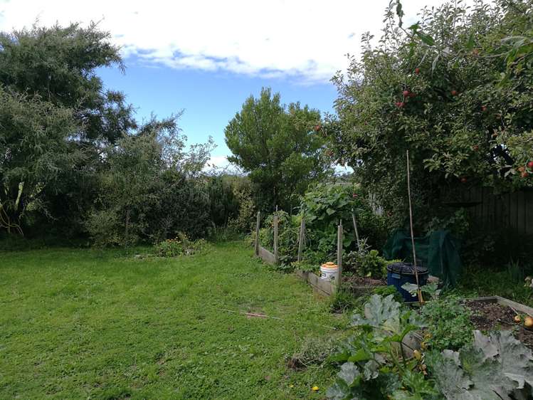 21 South Featherston Road Featherston_10