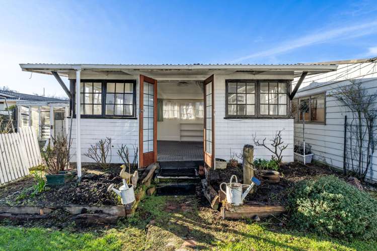 453 North Road Waikiwi_15