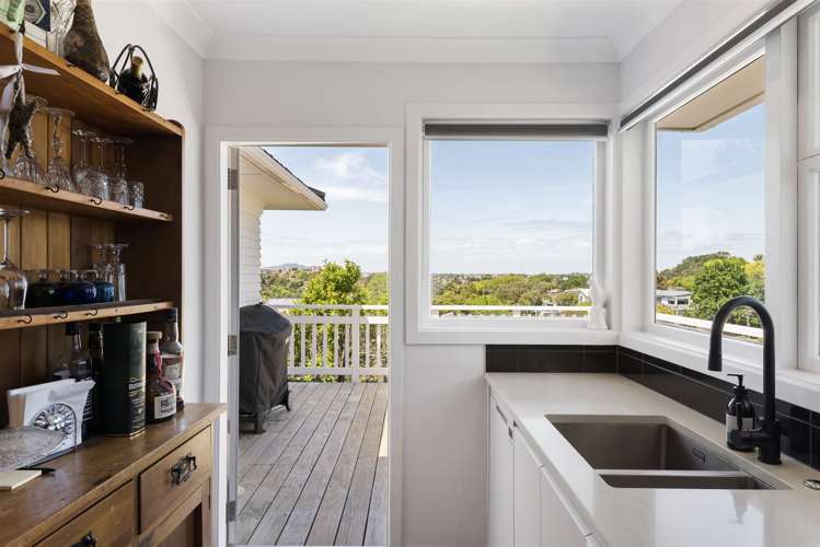 1/63 Gladstone Road Northcote_10