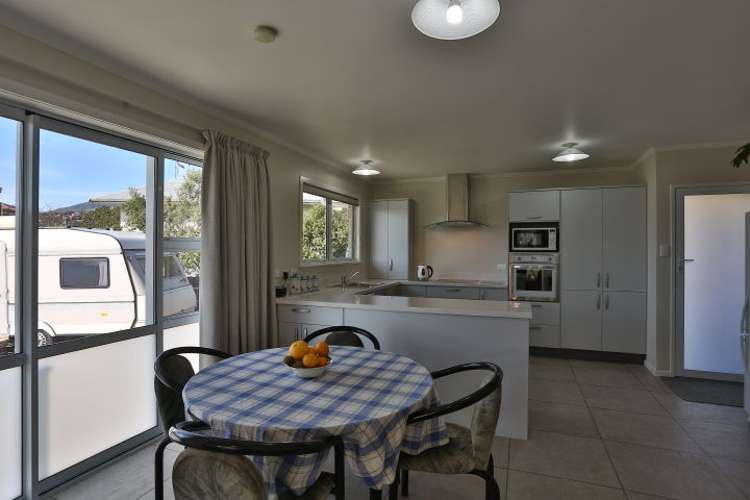 113 Nayland Road Stoke_5