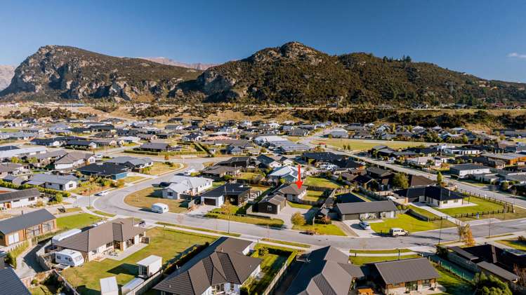 14 Finch Street Albert Town_24