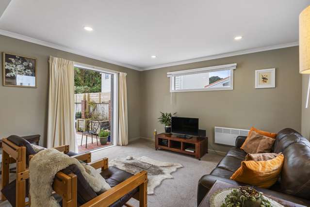 17/36 Dee Street Island Bay_1