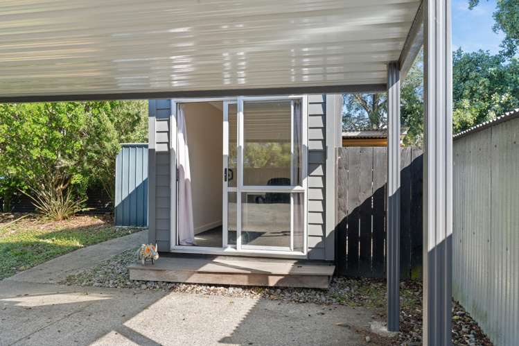 74A Park Road Carterton_16