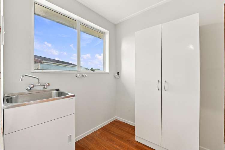 258 Valley Road Papatawa_11