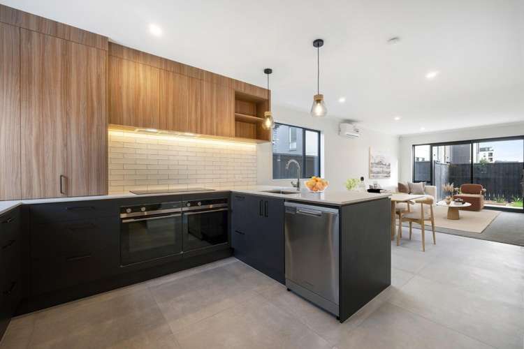 16 Waka Moana Drive_2