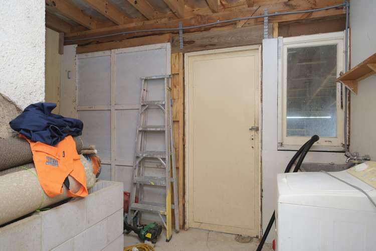 53 Forfar Street Clyde Hill_19