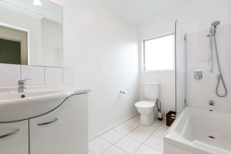 625 Marine Parade Napier South_8