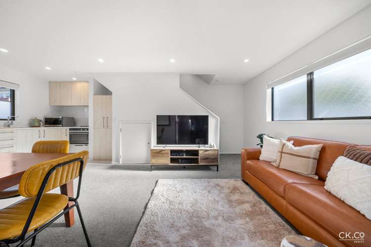 1/36 Mitchell Street Epuni_3