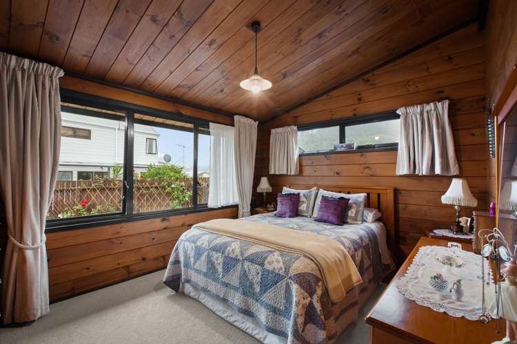 200 Danby Street Thames_17