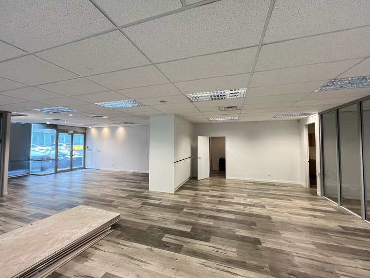 C2/27-29 William Pickering Drive Albany_5