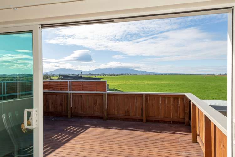 285 Tai Road Opunake_8