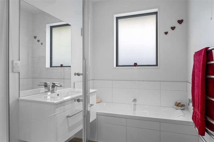 14 Cellars Way Yaldhurst_10