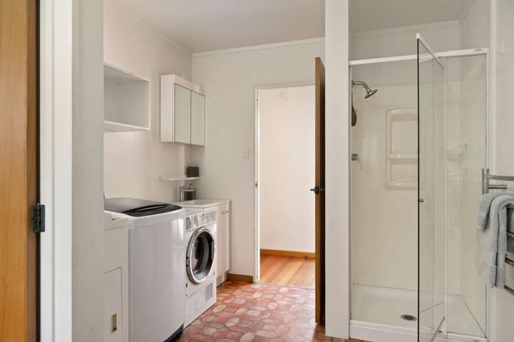 36 Sirrah Street Okitu_22