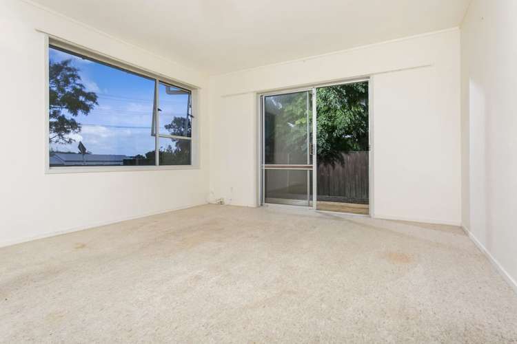 1/96 Chivalry Road Glenfield_19