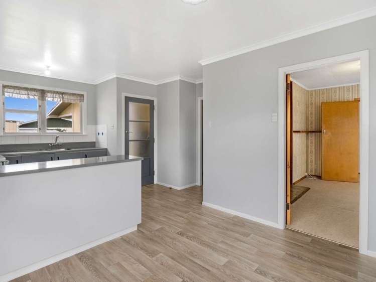 6 Chester Road Springvale_8