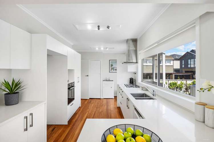 1/2 Spencer Terrace Hauraki_8