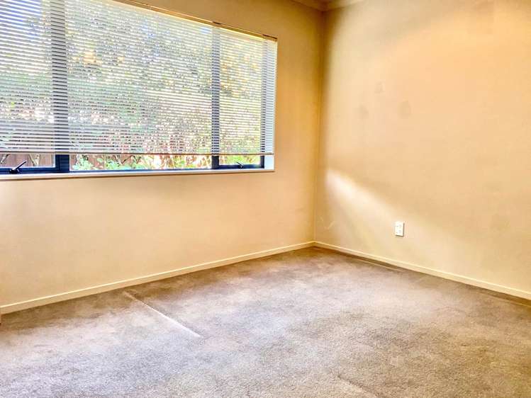 20/1 Piriti Drive Te Atatu Peninsula_3