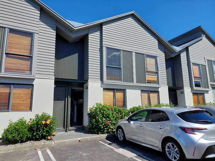 6/51 Ireland Road 10060_1