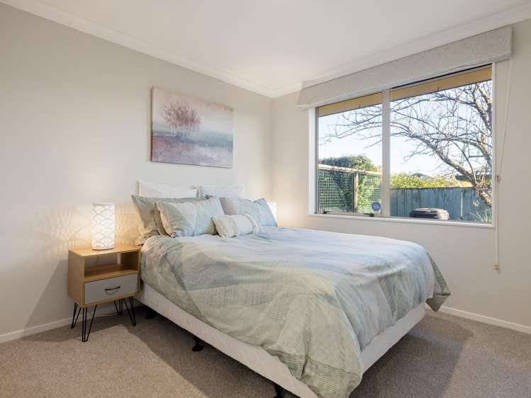 2 Mews Place Forest Lake_14