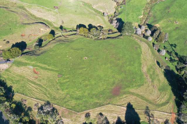 Rural Haven on Waingaro Road!