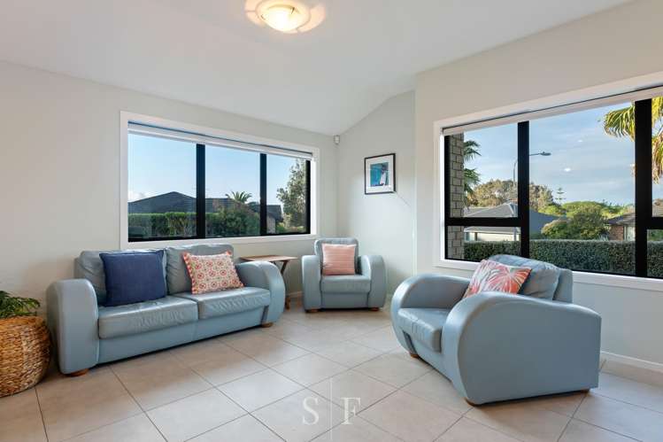 22 Fairway Oaks Drive Waikanae Beach_10