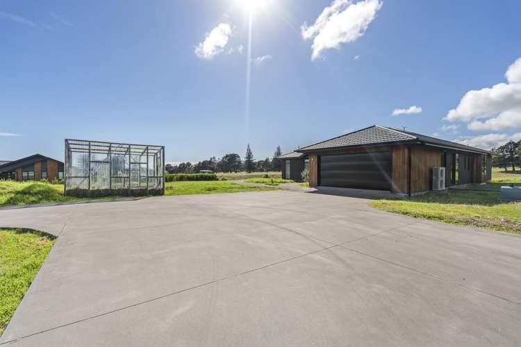 1356A South Road Kaitake_26