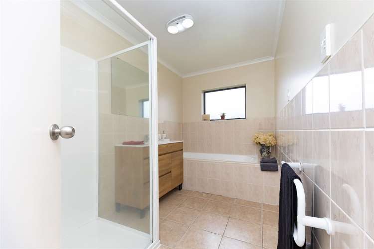 91 Glenveagh Park Drive Manurewa_12