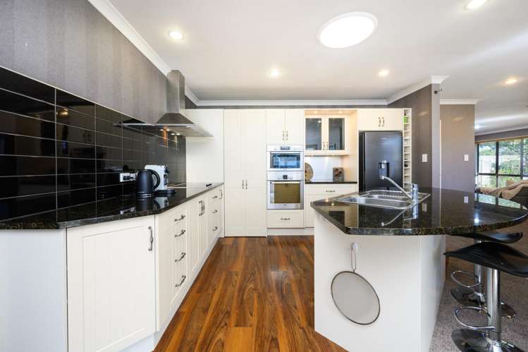 2 Ursula Drive_5
