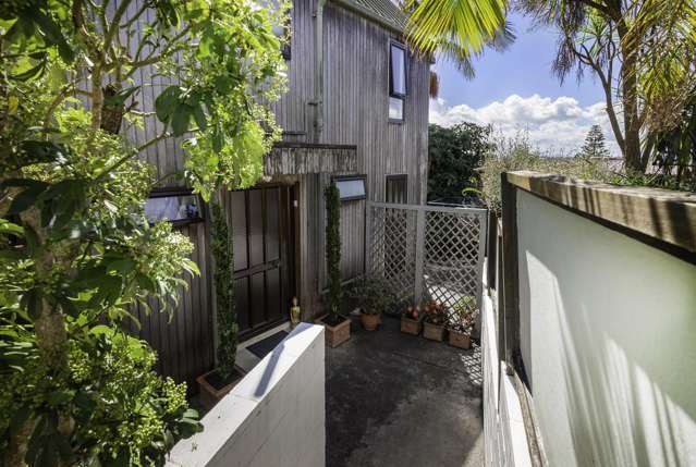 8/20 Selwyn Road Cockle Bay_1