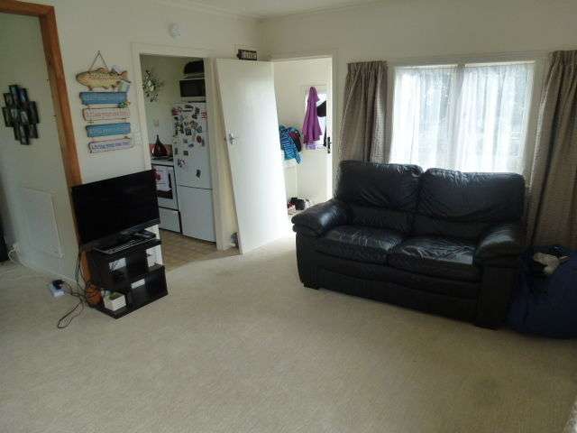 312 Ocean Road Whangamata_2