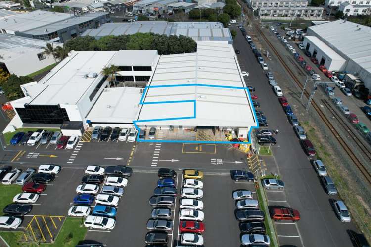 8 Henderson Place Onehunga_4