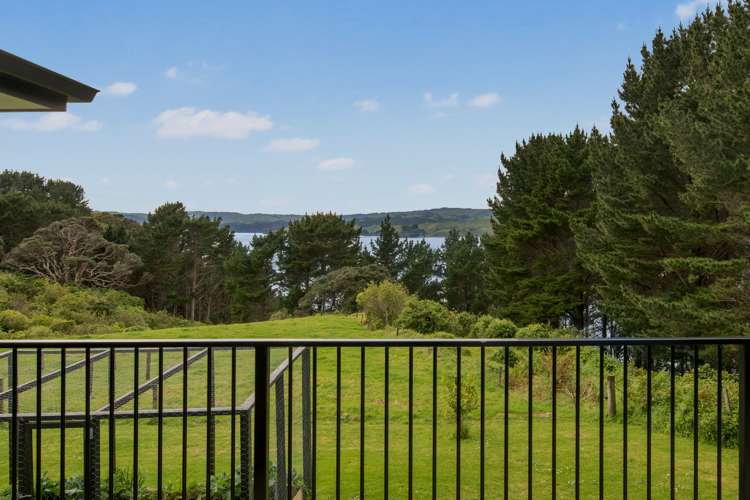 146 Maukutea Drive Kawhia_22