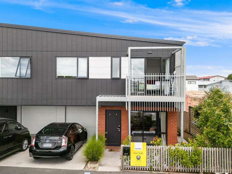 2/7 Dyer Street Whitiora_27