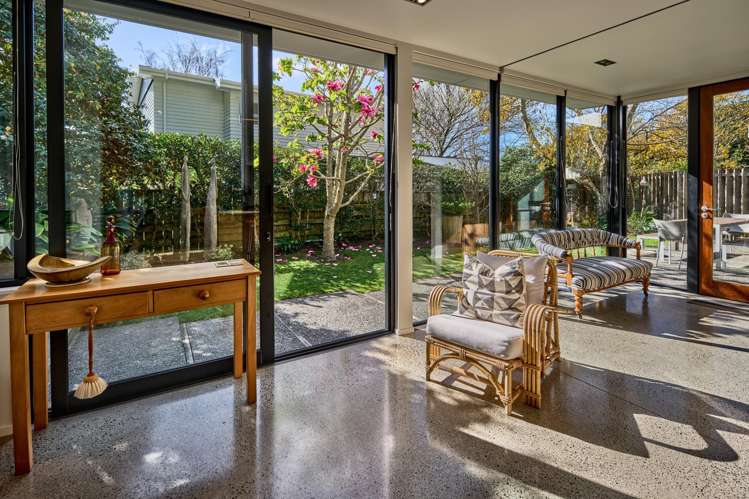 8 Tawa Street Eastbourne_10