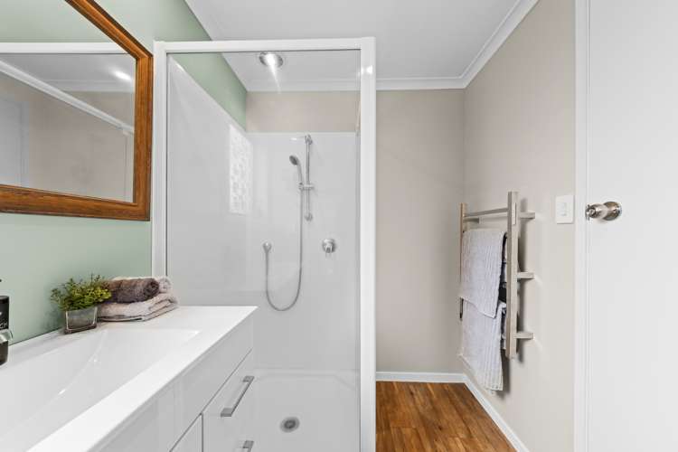 42 Waimea Street Westown_11