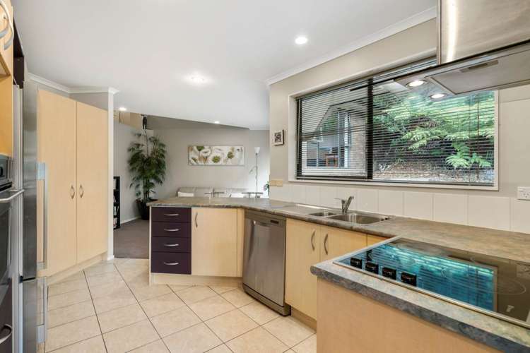 30 Helen Ryburn Place Torbay_5