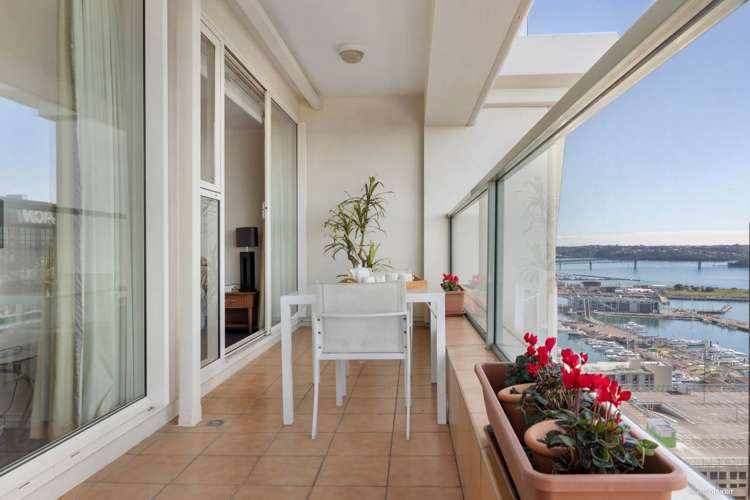 2407/8 Albert Street Auckland Central_12