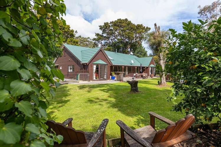 2 Kereru Grove_0