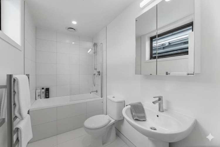 13A/100 Anzac Avenue City Centre_6