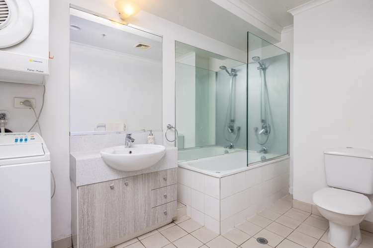 6b/1 Emily Place Auckland Central_12