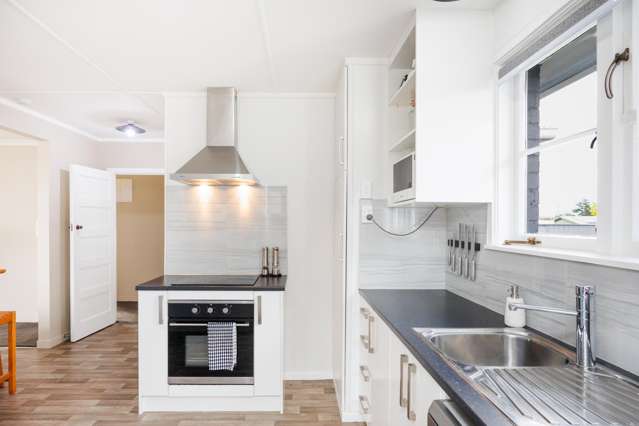 104 Clyde Crescent Roslyn_4