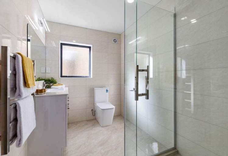 16A Dalmeny Close Murrays Bay_3