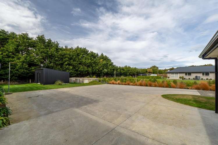 111 Blairlogie Close Otatara_23
